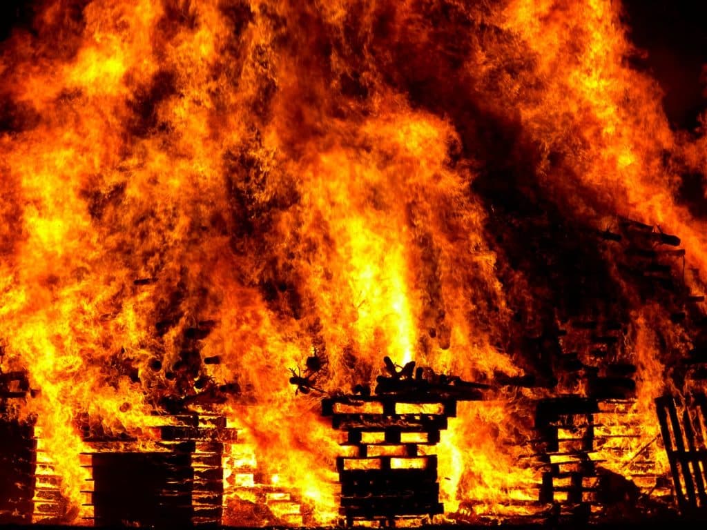 Belfast lie detector, pyromania, arson